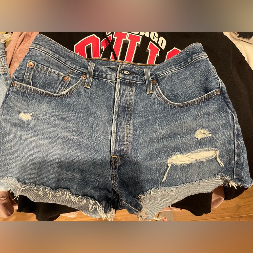 501 Levi Shorts